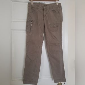 Gap women's straight legs cargo pants